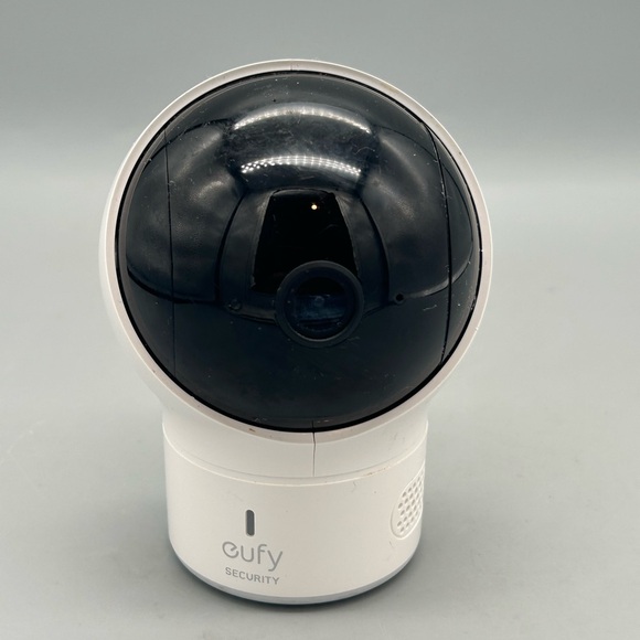 Eufy T8301 SpaceView Security Baby Monitor & Camera - Picture 6 of 10